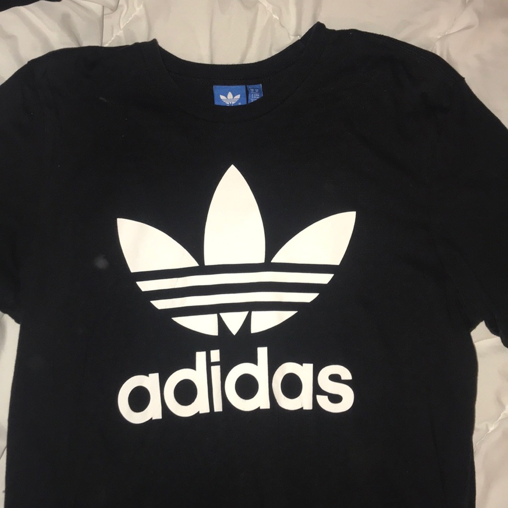 Adidas t-shirt